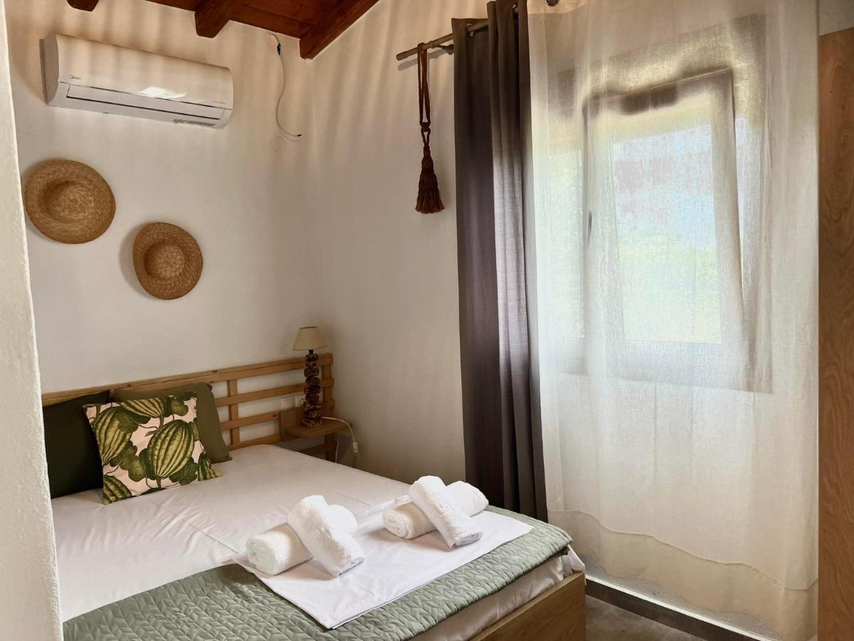 Amaryllis Apartments Торони Екстериор снимка